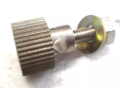 SANSUI SD-7000 REEL TO REEL - GROUND SCREW - PARTING OUT - Image 1 of 3