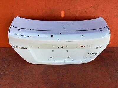 Nissan Versa 2012-2017 sedán maletero tapa carcasa OEM Foto 1 de 4