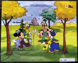 DD2.190 Gambia MNH Disney Cartoni Animati Topolino Paperino Pippo Paperone Calcio Giapponese - Foto 1 di 6