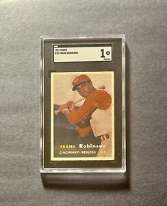 1957 Topps #35 Frank Robinson RC Rookie * NICE LOOKING - SGC 1  * CENTERED! 🎯