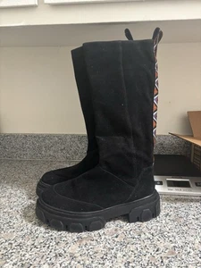 Farm Rio Damenstiefel schwarz Stollensohle hoch klobig Größe 7,5 US 38,5 EU - Bild 1 von 13