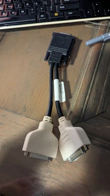 Molex 68573-0004 DMS-59 to Dual DVI Y Splitter Adapter cable - Image 1 of 4