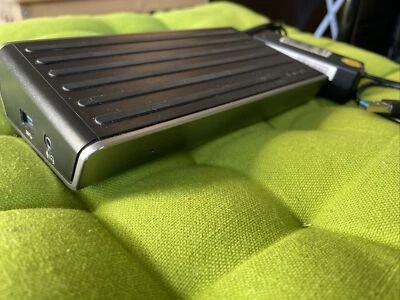 Targus USB - 3.0 DV1K 4kUniversal Notebook-Dockingstation - Schwarz (DOCK130EUZ) - Bild 1 von 4