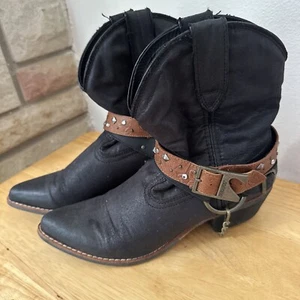 Durango Western Cowboy Boot Buckle Chains Womens 9.5” Black Pointed Toe Shoes - Picture 1 of 6
