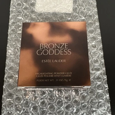 Estee Lauder Bronze Goddess Highlighting Powder Gelee - 02 Solar Crush - .31oz - Image 1 of 4