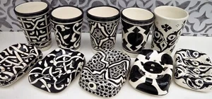 HAND PAINTED CERAMIC BLACK & WHITE  GLAZED SOAP DISH & BEAKER SET * FES POTTERY - Picture 1 of 26