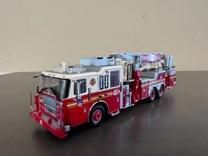 1/64 Code 3 Seagrave Marauder II FDNY Tower Ladder 46 - Picture 1 of 21