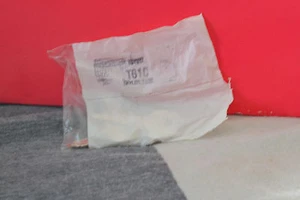 MIP NOS Ilco Toyota Key Blank Lot of 5 Sealed Ilco T61C Taylor T80R  - Bild 1 von 2