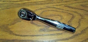 DEWALT STECKSCHLÜSSEL RATSCHENGRIFF 1/2 ANTRIEB DWMT71805 - Bild 1 von 2
