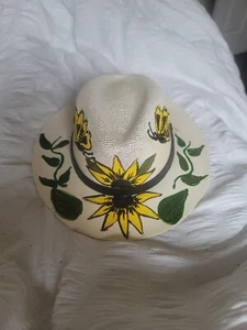 Girls Mexican Hat - Picture 1 of 3