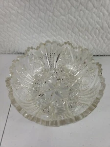 Antiguo cuenco de vidrio de corte profundo brillante americano de 8" con dientes de sierra - Imagen 1 de 8