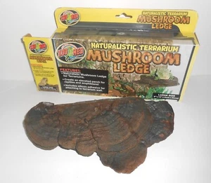 ZooMed Naturalistic Terrarium MUSHROOM LEDGE - Large 6" x 12" - Picture 1 of 6