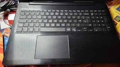 Dell Inspiron 5570 15.6inch laptop, Win 11, 240gb SSD, 8GB ram, Pentium 4415U - Image 1 of 4