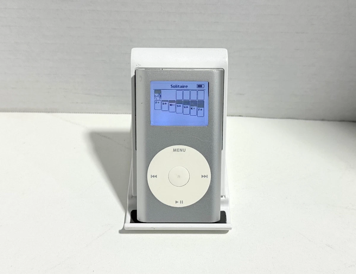 Apple iPod mini シルバー 2005年 未使用 コレクター放出品 Apple iPod mini シルバー 2005年 未使用 コレクター放出品 未使用2005