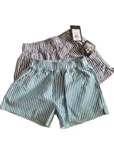 Art Class 2 pair of Striped Seersucker Shorts Girls Size 6/7 (small) - Picture 1 of 12