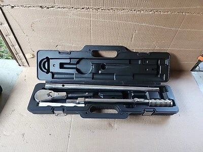 Precision Instruments 3/4" 200-600 ft lb Split-Beam Torque Wrench C4D600F - Image 1 of 4