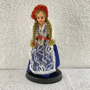 Muñeca Eros Polaca Hecha a Mano Mujer Rubia Vestido Azul Sombrero Rojo Étnico Arte Popular 7" - Imagen 1 de 10