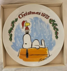Schmid Charles Schultz Snoopy & Woodstock Peanuts 1975 Christmas Plate EUC - Picture 1 of 12