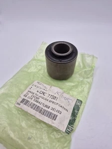Jaguar XJ X308 Genuine Subframe Bushing Assembly CAC77601 New OEM Part - Imagen 1 de 8