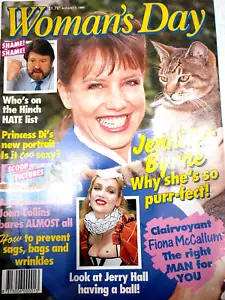 1990 Womans Day magazine Farrah Fawcett~Jennifer Byrne~Pierce Brosnan~*MASH* - Picture 1 of 12