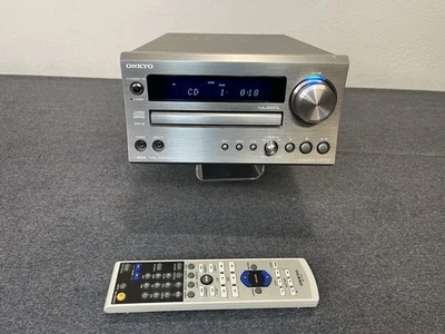 Onkyo CR 715 Stereo Verstärker + CD-Player+RDS-Tuner Silber MINI MICRO Receiver - Bild 1 von 4