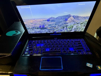 Alienware M14x R2 14" Gaming Laptop-Used/Parts/Repair - Image 1 of 4