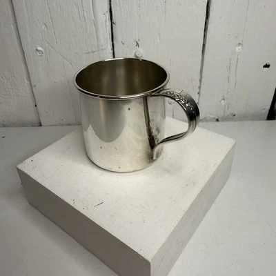 Taza infantil vintage 1881 Rogers plateada patrón lila - decoración de boda Wallace Foto 1 de 4