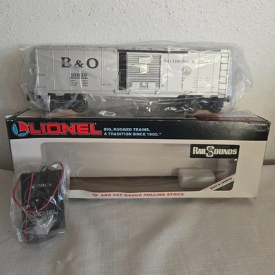 LIONEL 6-16639 BALTIMORE OHIO BOXCAR STEAM RAILSOUNDS O O27 & SOUND BUTTON 65906 - Image 1 of 4