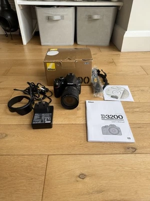 Nikon D3200 Digital SLR Camera 24.2MP Black With Box , Lens And Accesories 18-70 - Image 1 of 4