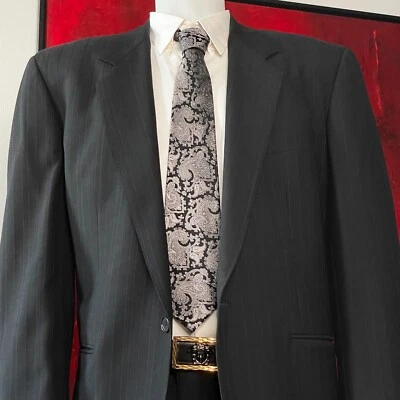 GIANNI VERSACE black suit two-piece pinstripe 1 button size IT 50 from 1988/89 - Image 1 of 4
