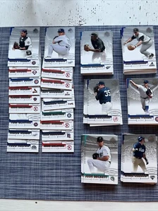 2004  SP Authentic Lot of 101 Some Stars Piazza Sosa Nomar Glavine Helton Andruw - Picture 1 of 4