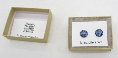 Pendientes brillantes con estampado de leopardo azul zafiro - 10 mm, postes de titanio Foto 1 de 2