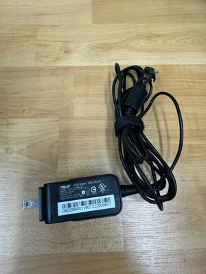 Adaptador Original Asus 19V 30W AD82030 AD820M0 010LF Fuente de Alimentación Cable Cargador  Foto 1 de 2