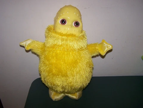 BOOHBAH BOOBAH DANCE ALONG ZINGBAH YELLOW SINGING DANCING TOY PLUSH 13" WORKS Cover
