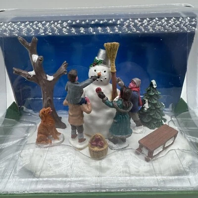 2016 Lemax Kids Building Snowman 63267 Snowman Table Accent - Image 1 of 4