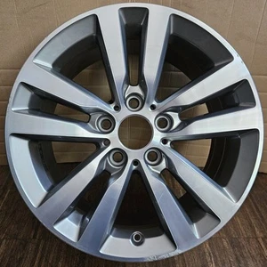 1 llanta de aluminio original BMW 1er F20 F21 2er F22 F23 7,5x17 ET43 Styling 655, 6866303 - Imagen 1 de 15