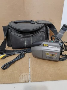 Panasonic PV-L501D Palmcorder Palmsight VHS-C Camcorder Video Camera - Picture 1 of 8