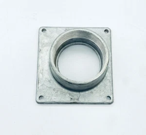 EATON DS250H2 RAINPROOF CONDUIT PLATE HUB 2-1/2" - Picture 1 of 5