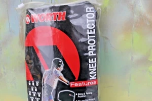 Protector de rodilla Worth W-308 juvenil medio deslizamiento campo, NUEVO NUEVO EN PAQUETE - Imagen 1 de 6