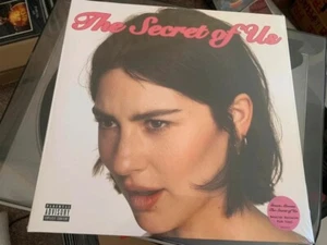 Gracie Abrams – The Secret Of US Pink Marbled Vinyl LP 2024 Sealed - Picture 1 of 3