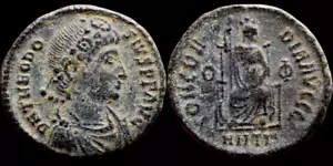 Moneta Antico Impero Romano Teodosio I 379-395 d.C. Æ 18 mm. 3,04 grammi. #1301 - Foto 1 di 1
