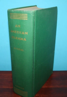 Gunnar Myrdal: "An American Dilemma: The Negro Problem and Modern Democracy" Foto 1 de 3