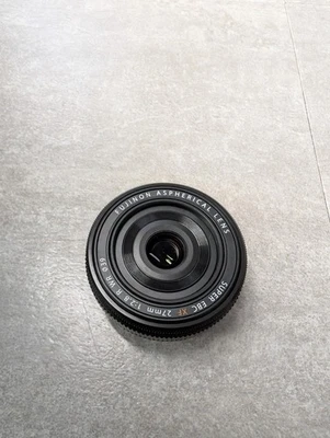 Lente asférica Fujifilm Fujinon Super XF 27 mm f/2,8 R WR  Foto 1 de 4