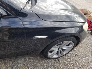 10 2010 BMW 550i GT OEM PASSENGER RIGHT FENDER BLACK - Picture 1 of 12