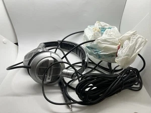 Beyerdynamic DTX 900 Kopfhörer silber getestet Musikstudio Headset - Bild 1 von 18