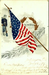 Cartolina In Memoriam Memorial Day Solder & Flag 1907 - Foto 1 di 2