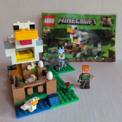 Lego Minecraft Lego Set The Chicken Coop 21140 Complete With Manual - Image 1 of 4
