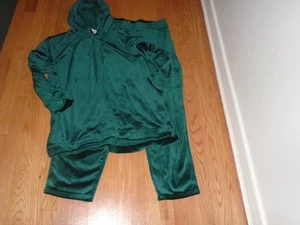 Magaschoni grünes Velours Oberteil & Hose mit Kapuze Set Größe XL - Bild 1 von 3