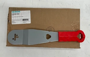 NEW SIEMENS HHD61234 HANDLE HEAVY DUTY DOUBLE THROW 30-200A - Picture 1 of 3