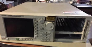 HP Agilent Keysight 8164A Lichtwellenmesssystem Mainframe - Top  - Bild 1 von 11